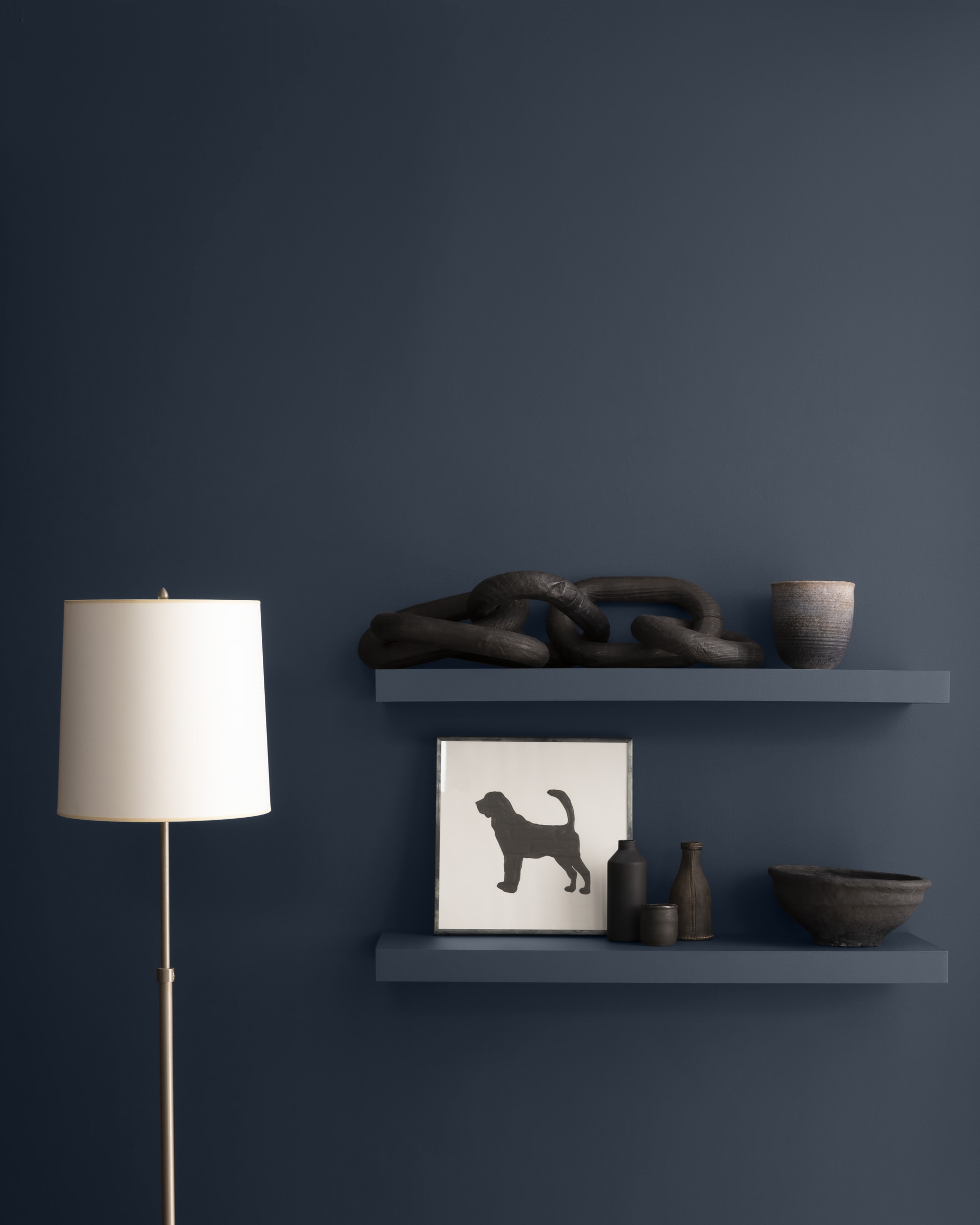 blue-paint-130-hale-navy-HC-154-rgb.jpg